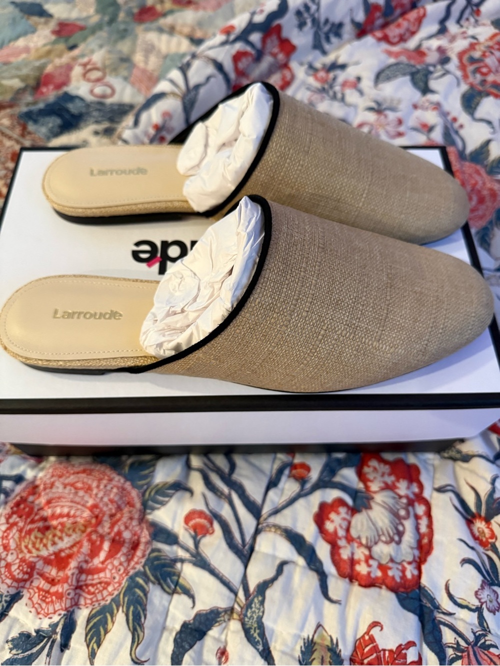 Larroude Natural Beige Slip-On Loafers with Black Trim - Picture 4 of 7